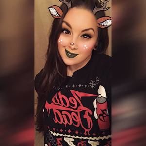 Meet your Posher, Marisa